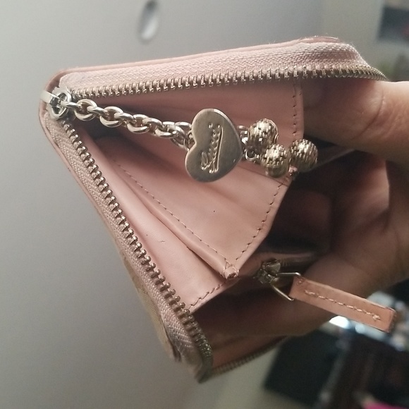 Gucci Monogram Canvas Long Accordion Heart Charm Zip Wallet w/Pink Leather Trim - Picture 16 of 16